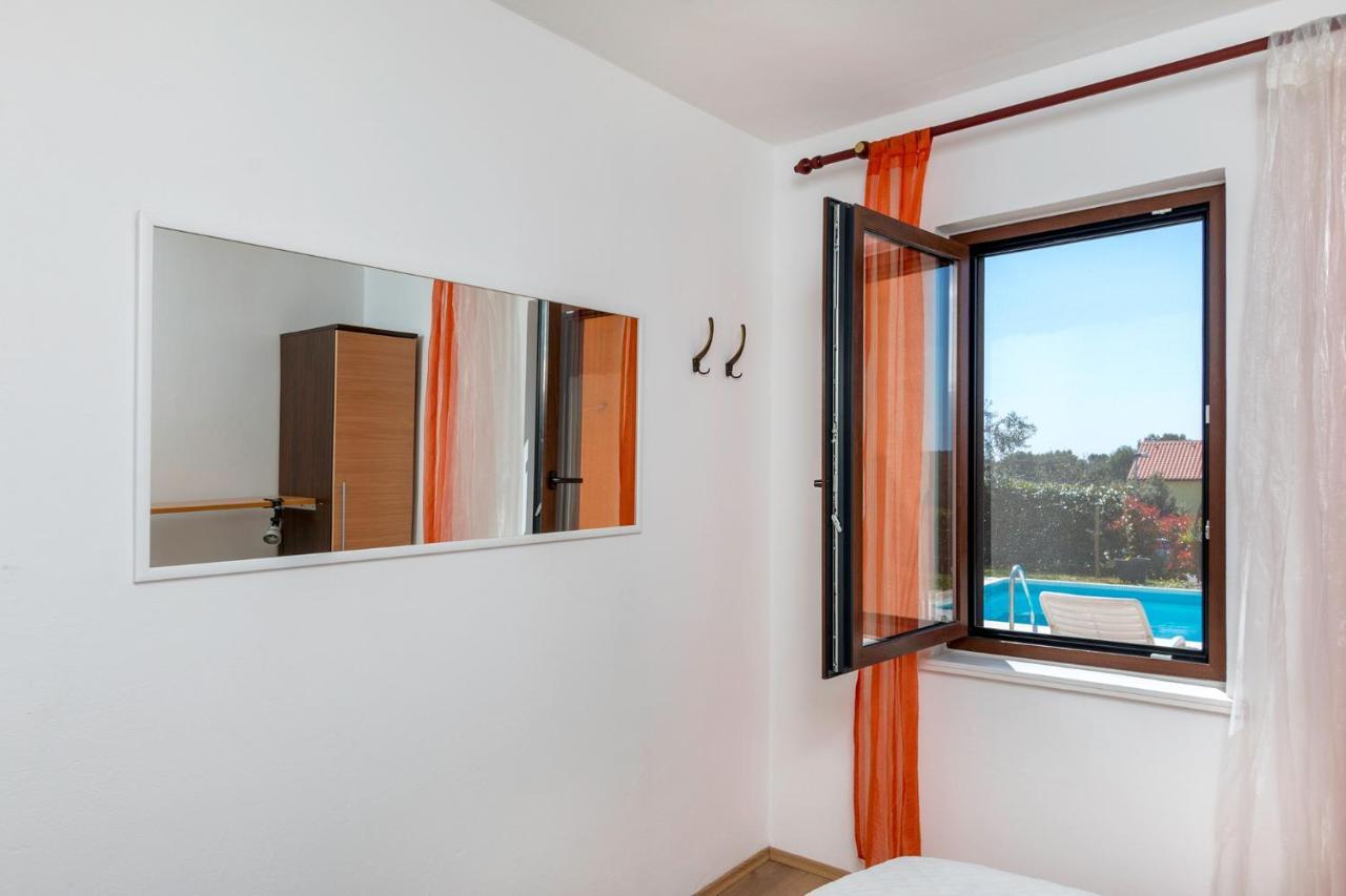 Apartments Mandic Пула Екстер'єр фото
