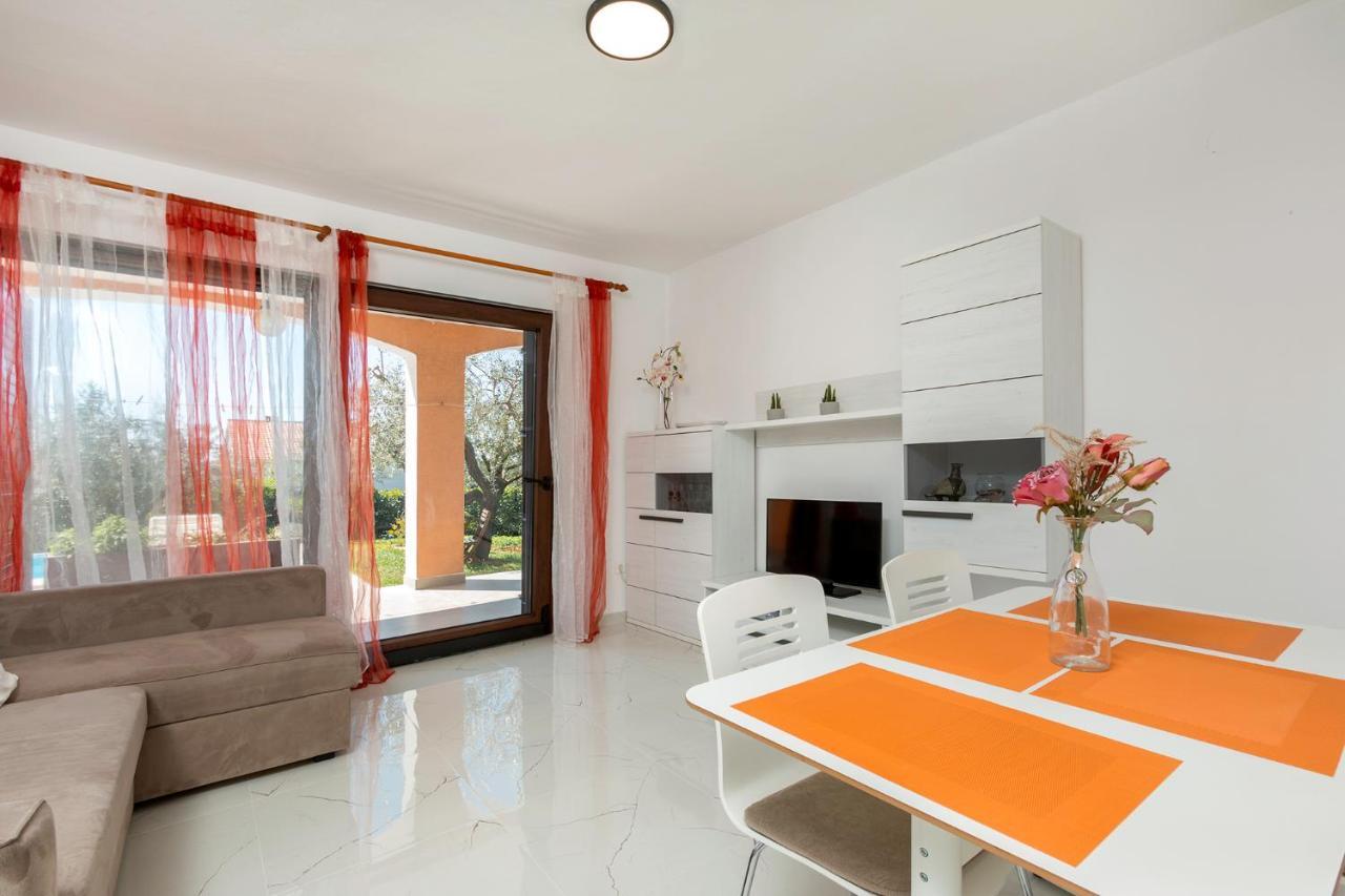 Apartments Mandic Пула Екстер'єр фото