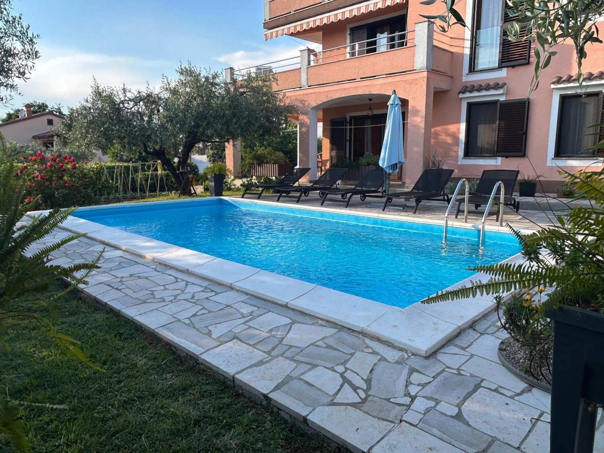 Apartments Mandic Пула Екстер'єр фото